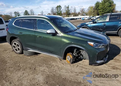 2023 BMW X1 xDrive28I z USA, uszkodzony, nr VIN WBX73EF08P5W03160